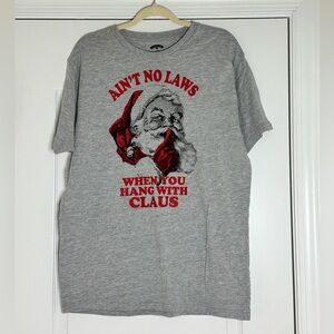 Gray Santa Graphic T-Shirt